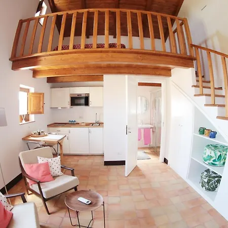 La Casa Del Mandarino Di Borgo Carbone * 洛克里