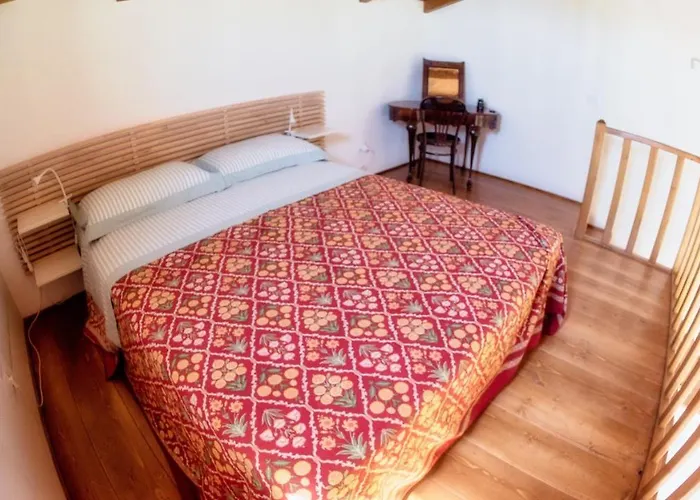 度假居 La Casa Del Mandarino Di Borgo Carbone 洛克里