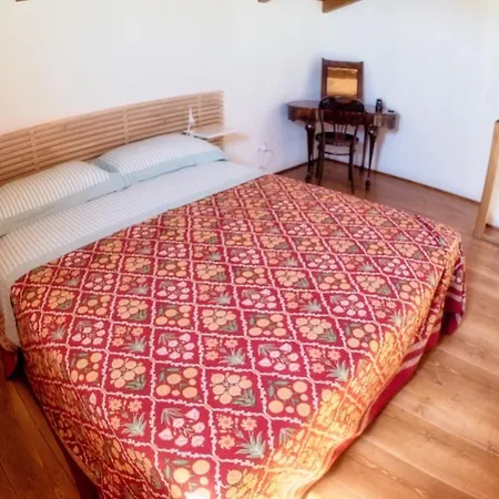 Ferienhaus La Casa Del Mandarino Di Borgo Carbone Locri